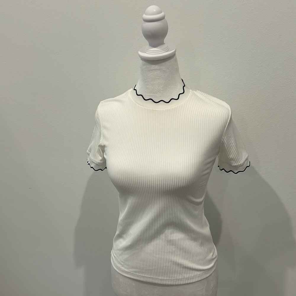 Mango top